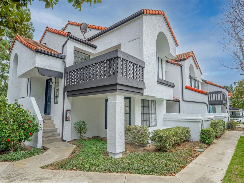 The Resort At Encinitas Luxury Apartment Homes, 1320 Via Terrassa