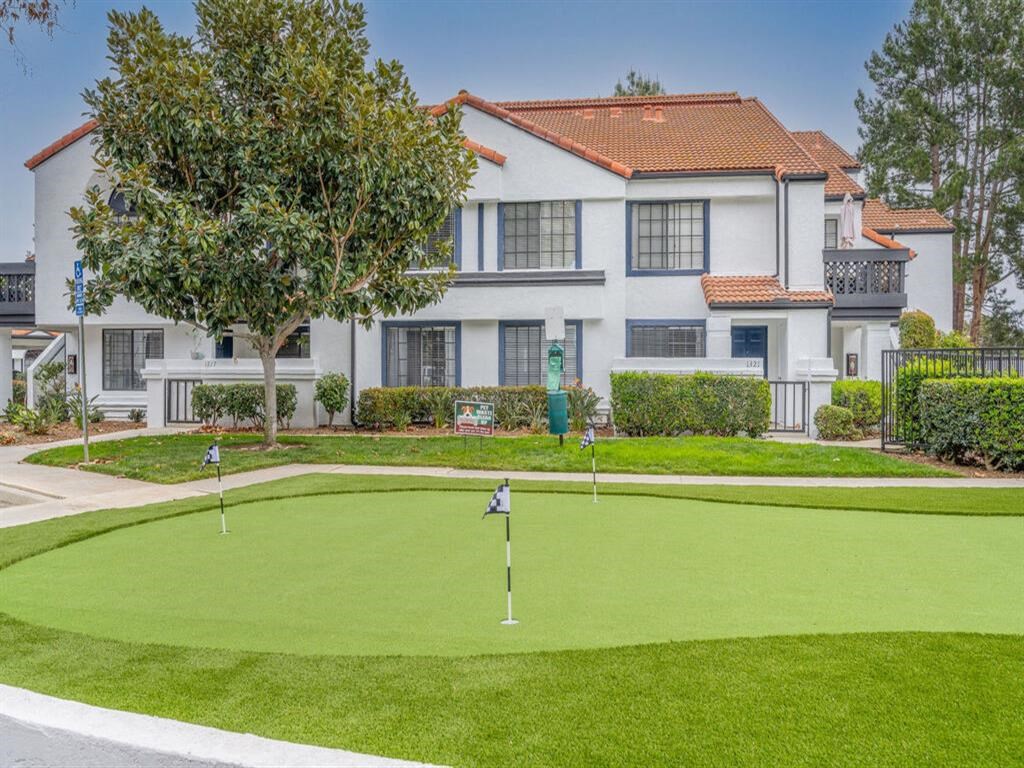 Lush Green Outdoor at The Resort at Encinitas Luxury Apartment Homes, Encinitas, 92024