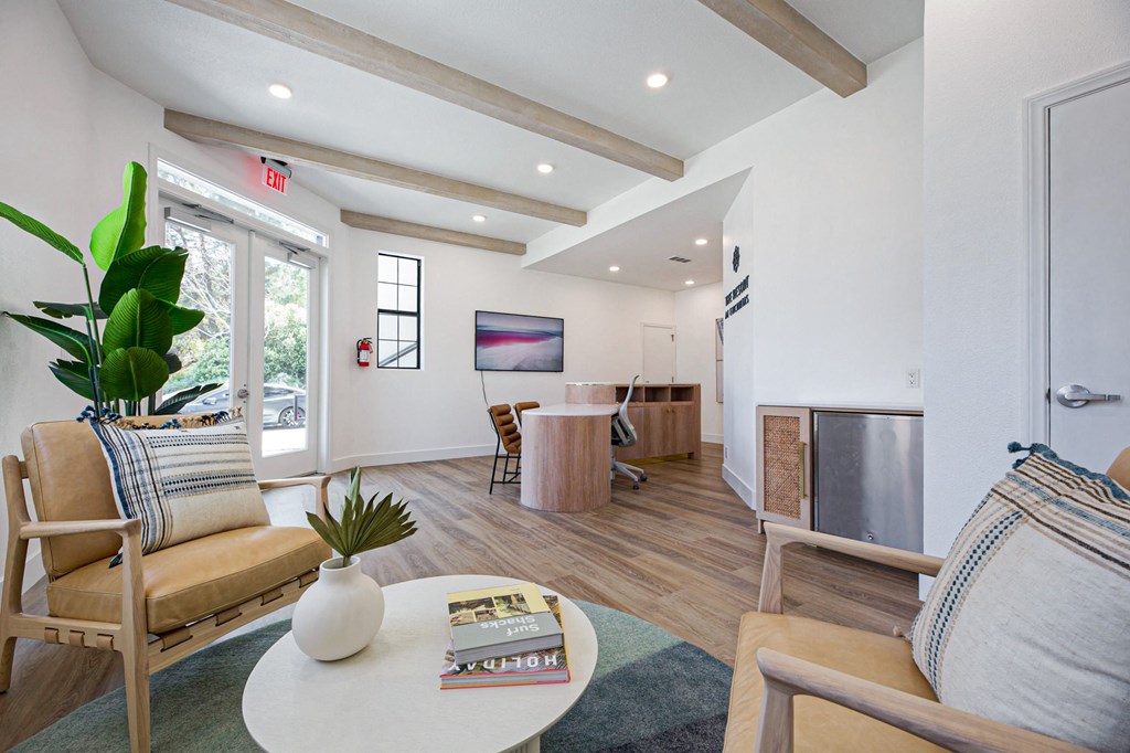 Social Lounge at The Resort at Encinitas Luxury Apartment Homes, Encinitas, California