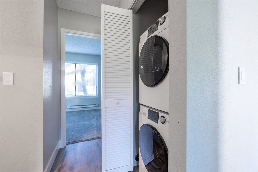 In Home Full Size Washer And Dryer at Diablo Vista, Livermore, California