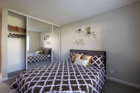 Gorgeous Bedroom at Diablo Vista, California
