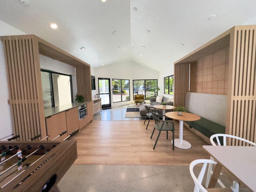 Clubroom Lounge at Diablo Vista, Livermore, CA, 94551