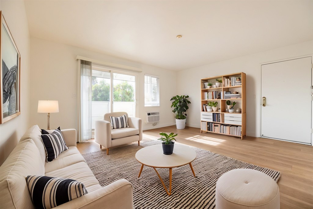 Large Living Room at Summerhill Place Apartments, California