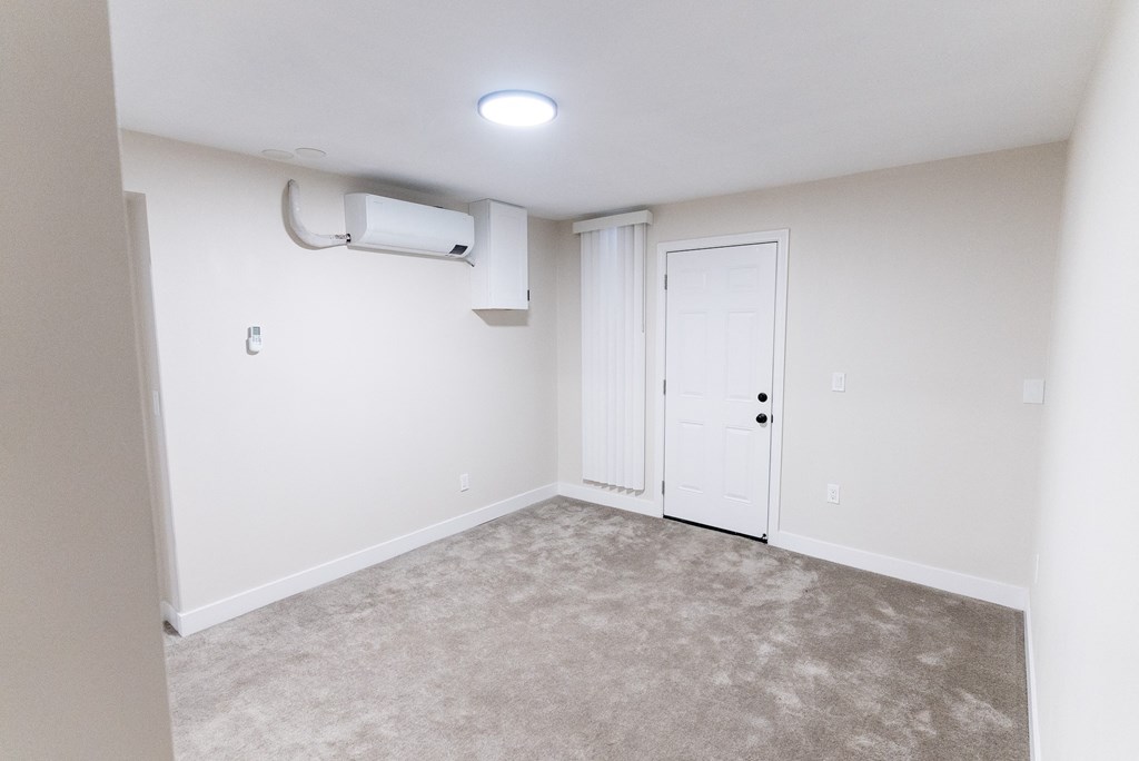 empty living room at The Flats on Addison, Sherman Oaks, CA