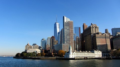 Downtown skyline view from waterfront at ARIA 90-100 John Apartments, New York, NY