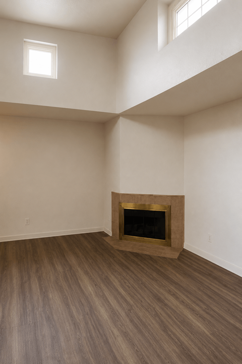1731 Pine St 1-2 Beds Apartment for Rent