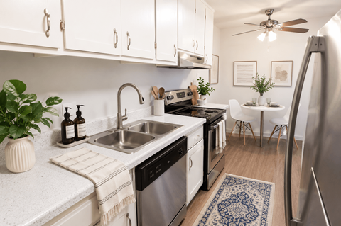 13475 Bancroft Ave 1-3 Beds Apartment for Rent