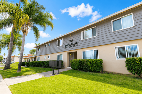 2104 Royal Drive 1-2 Beds Apartment for Rent