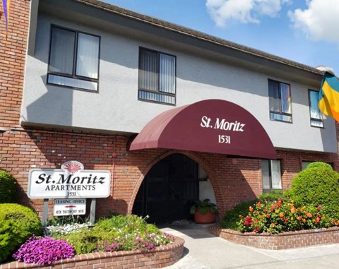 the front entrance apartments