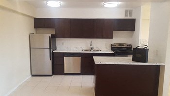 4 Goldfinch Court Studio-3 Beds Apartment for Rent - Photo Gallery 2
