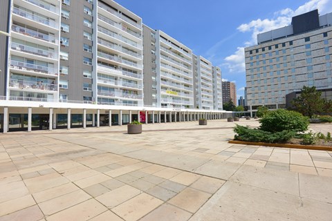 Centennial House Apartments