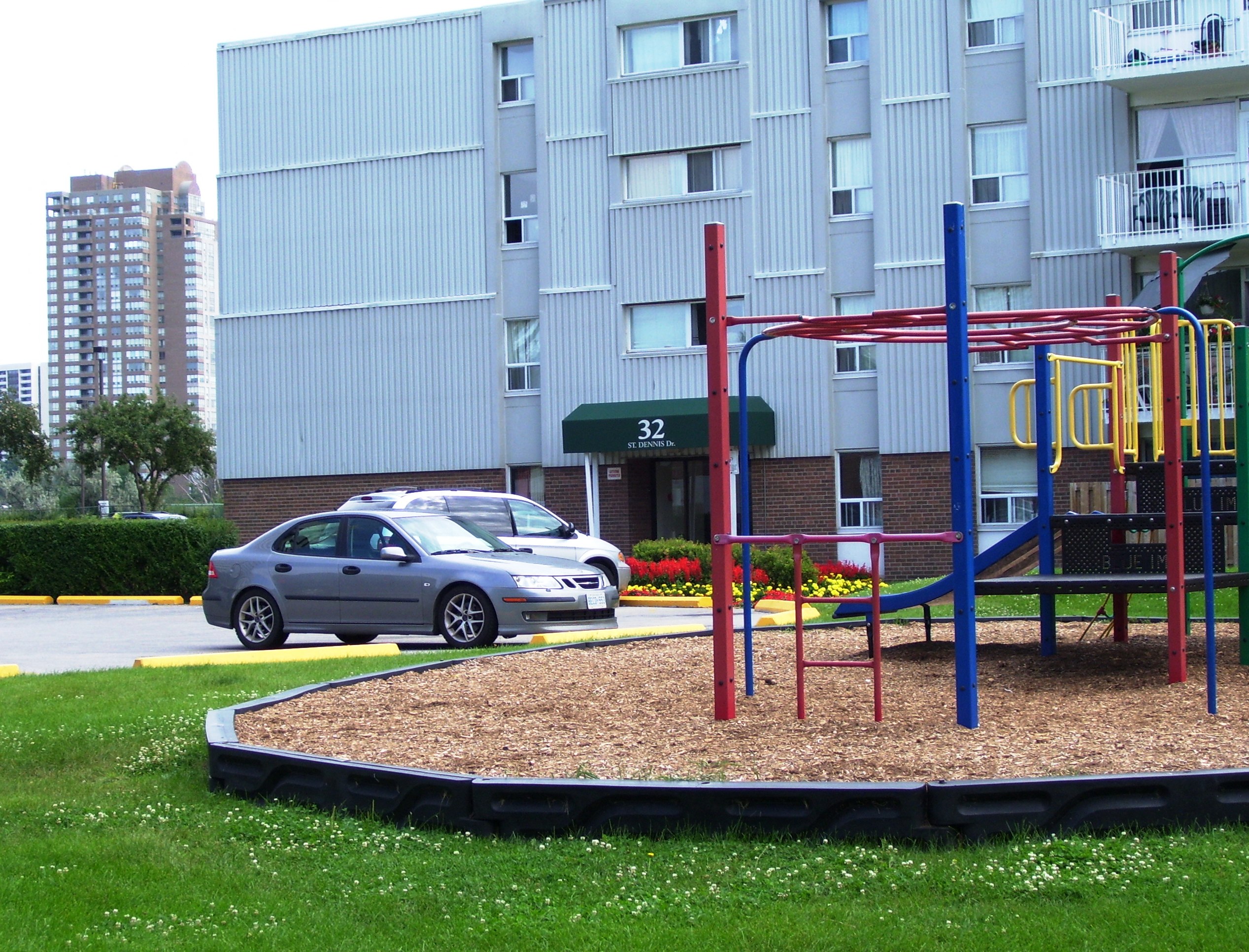 st dennis entrance and playground