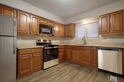 19400 South Glen Blvd 3 Beds Apartment for Rent