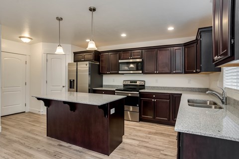 117 N Lasalle Dr 4 Beds Apartment for Rent