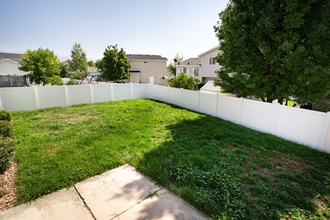 222 E 2450 S 5 Beds Apartment for Rent