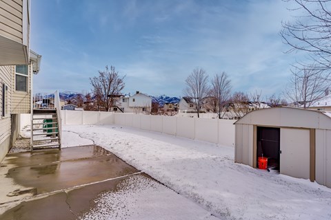 2271 W 1450 N 5 Beds Apartment for Rent