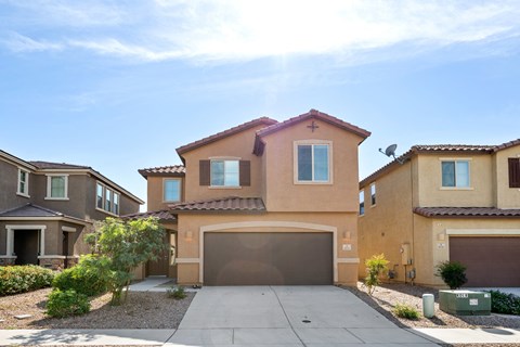 8034 S Dolphin Way 4 Beds Apartment for Rent