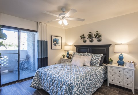 spacious bedrooms at the preserve at polo ridge apartments fl