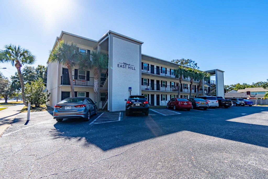 the building in which the hotel is located