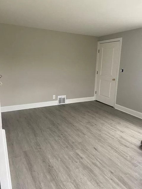 Bedroom 1 Alt