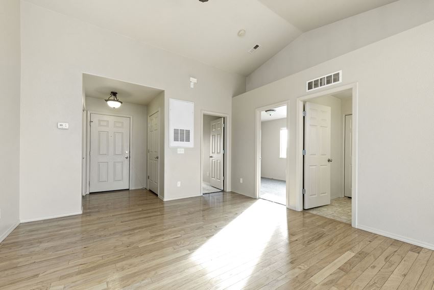meridian rental apartment