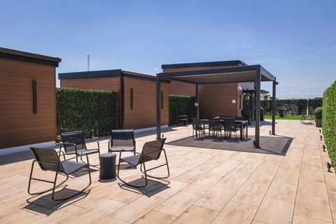 Firepit Patio at The Franklin at Westfield, New Jersey