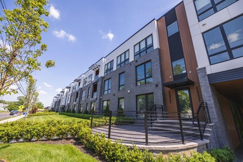 Green Lawns at The Franklin at Westfield, Westfield, 07090