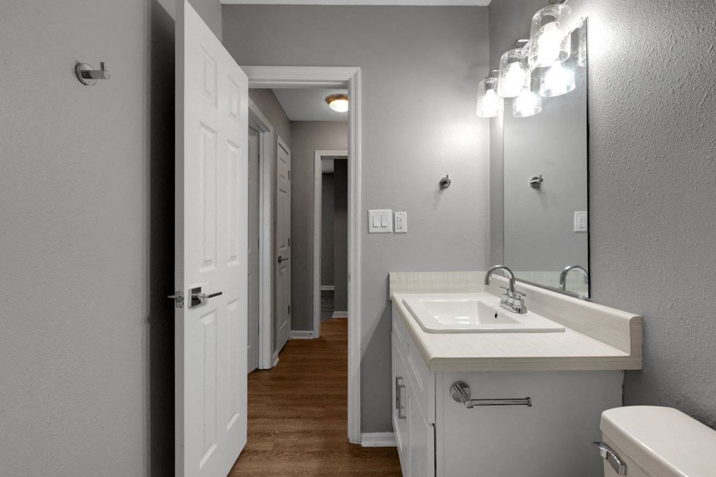 The Cottages At Twin Lakes