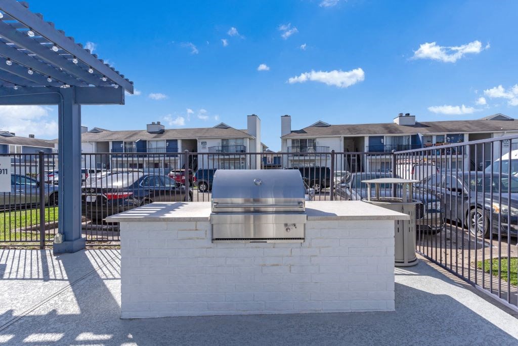 Grill Station at Latitude 2976, Houston Texas