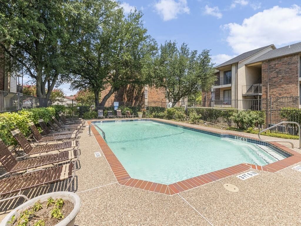 our apartments have a pool and lounge chairs