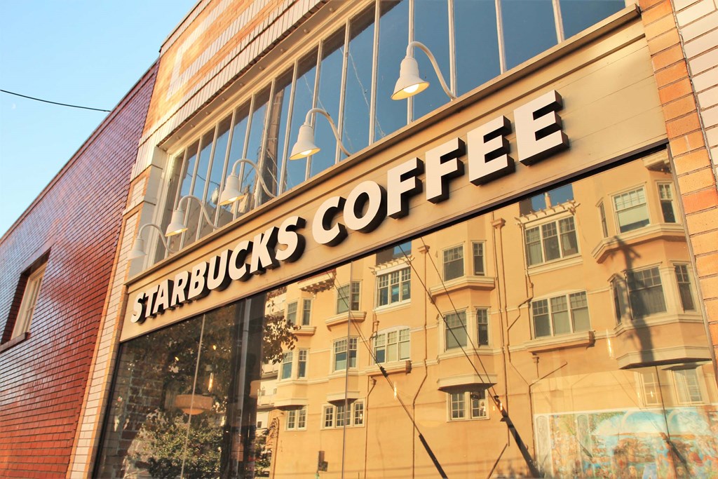 the building in which the hotel is located