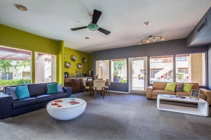 Zona Verde Apartments