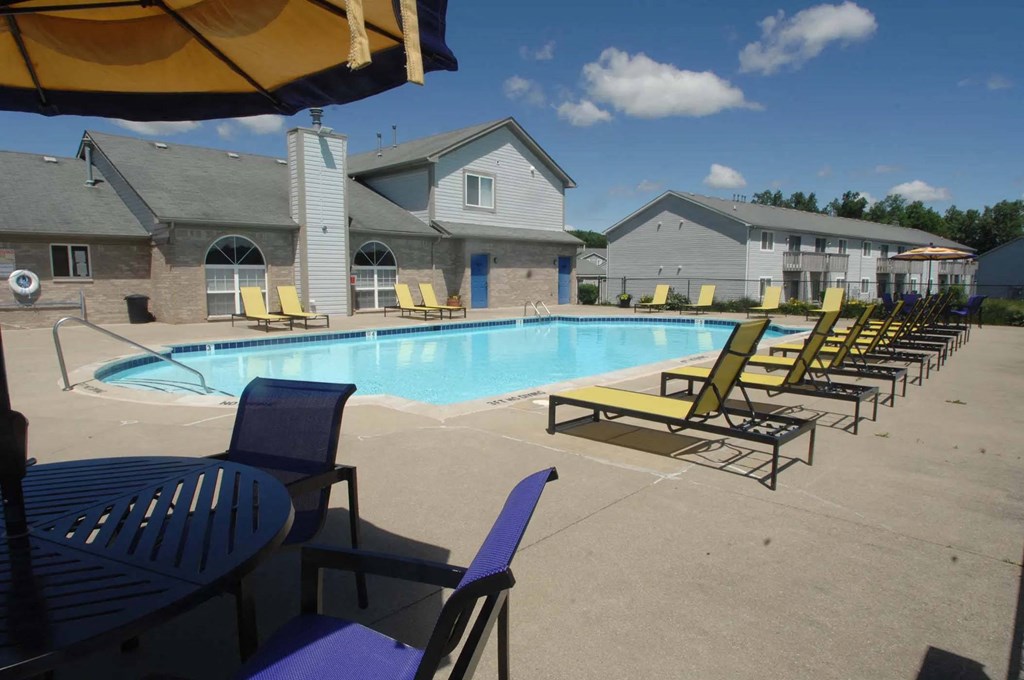 Swimming Pool and Sun Deck