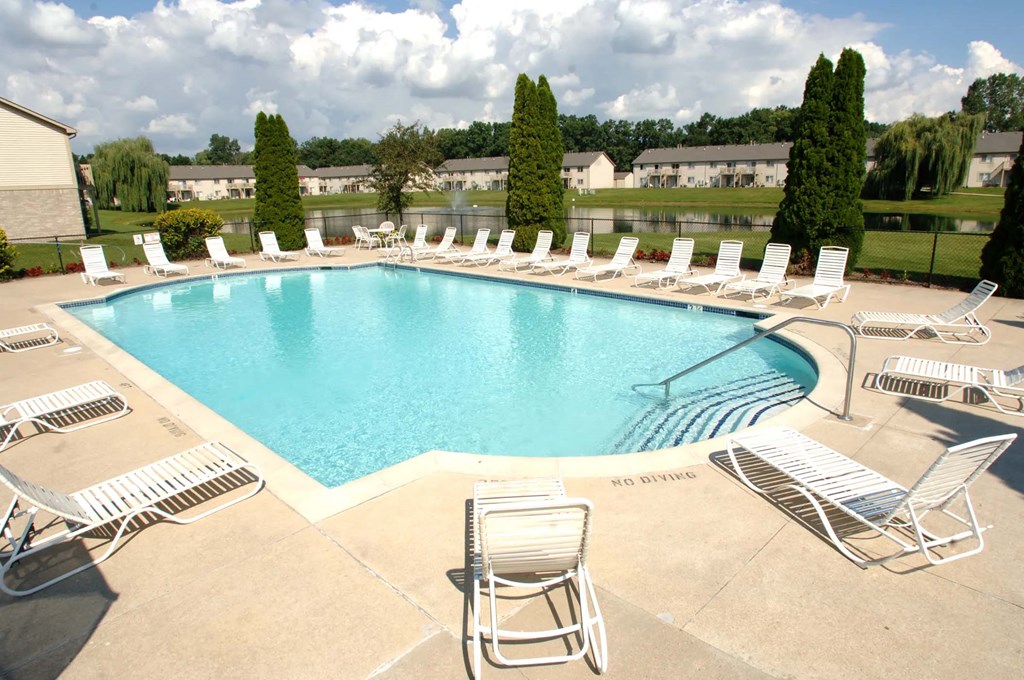 Swimming Pool and Sun Deck