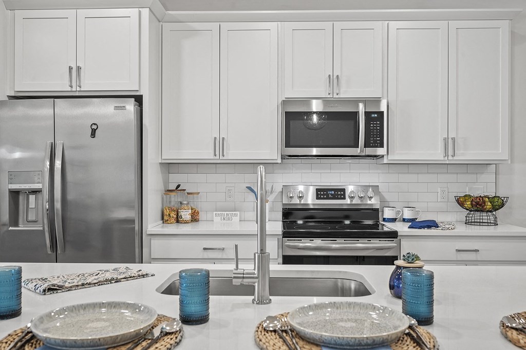 Village At Hinckley Oaks