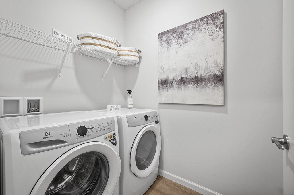 Village At Hinckley Oaks