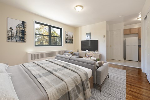 200 Beacon Hill 2 Beds Apartment for Rent