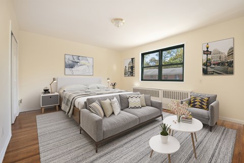200 Beacon Hill 2 Beds Apartment for Rent