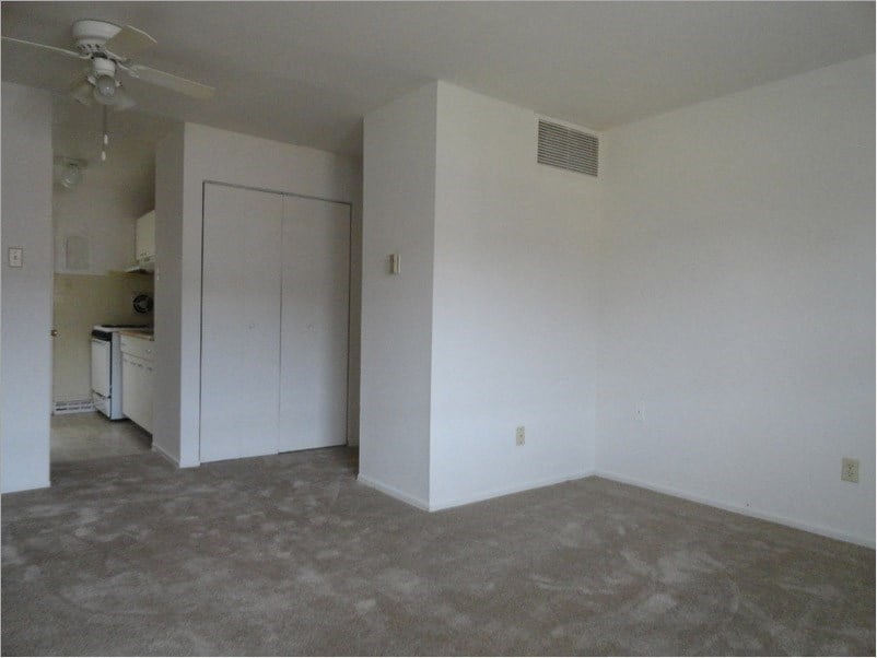 Woodson Park Apartments, 100 Kalen Drive, Apt. B, Overland, MO - RentCafe