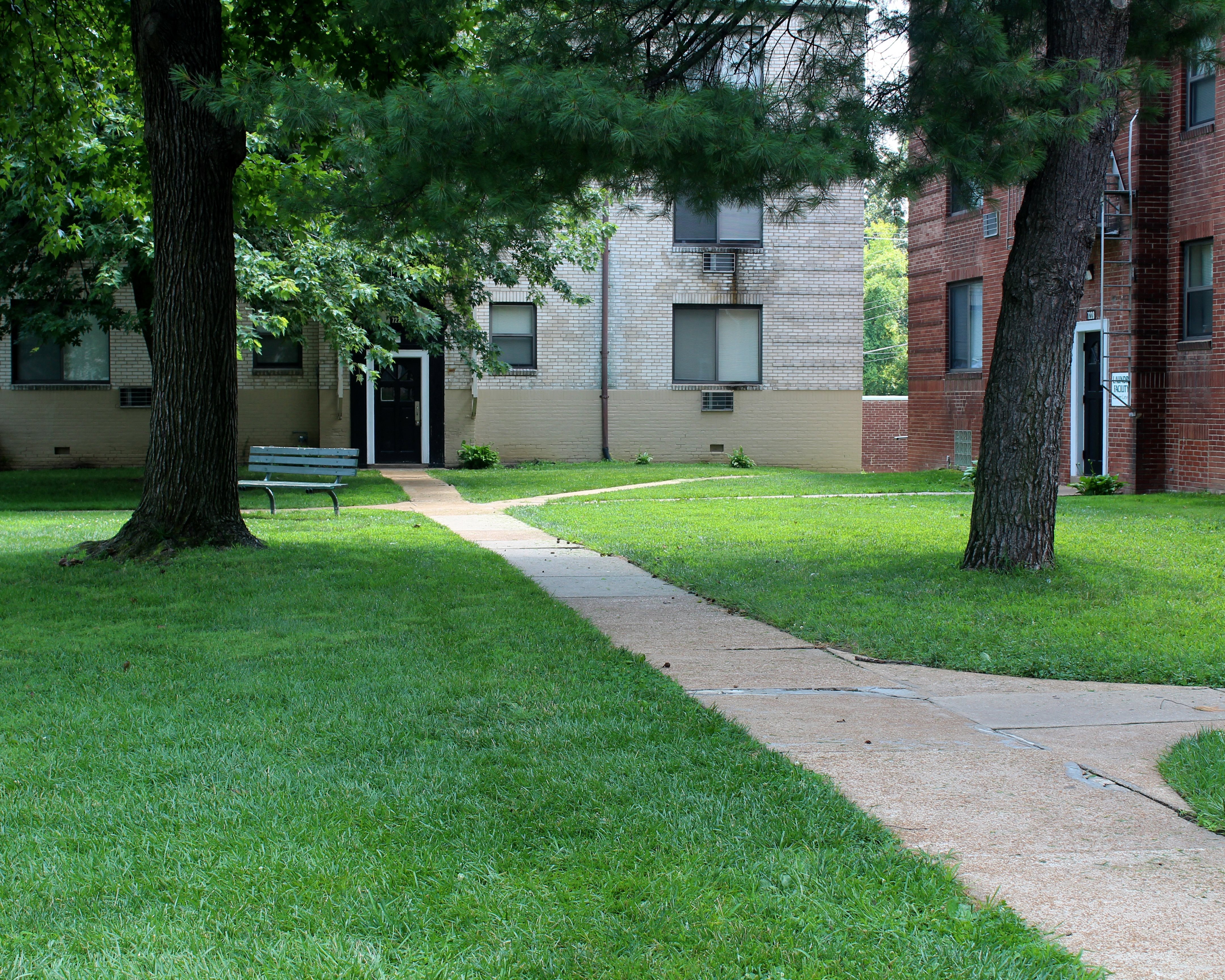 Photos and Video of Lucas Hunt Village Apartments in St. Louis, MO