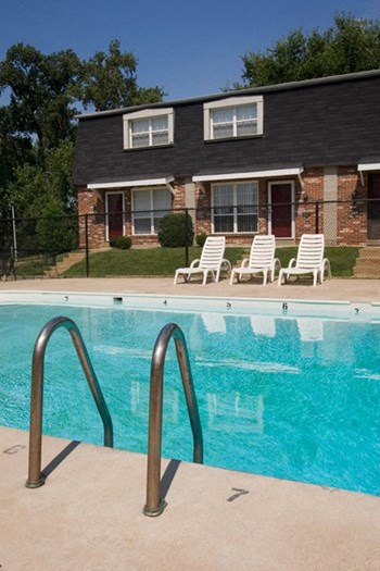 1045 Villa St. Cyr Place 1-2 Beds Apartment for Rent - Photo Gallery 3
