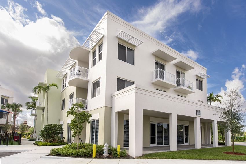 1850 Martin Luther King Blvd 1-3 Beds Apartment, Affordable for Rent - Photo Gallery