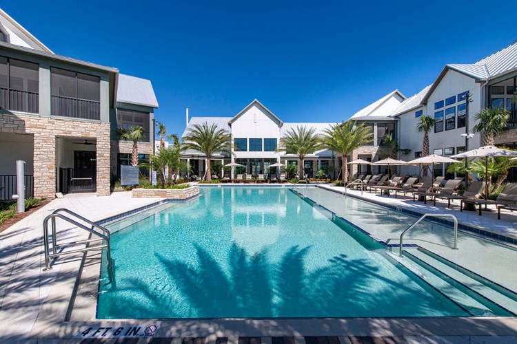 Urbon @ Nona Apartment Homes