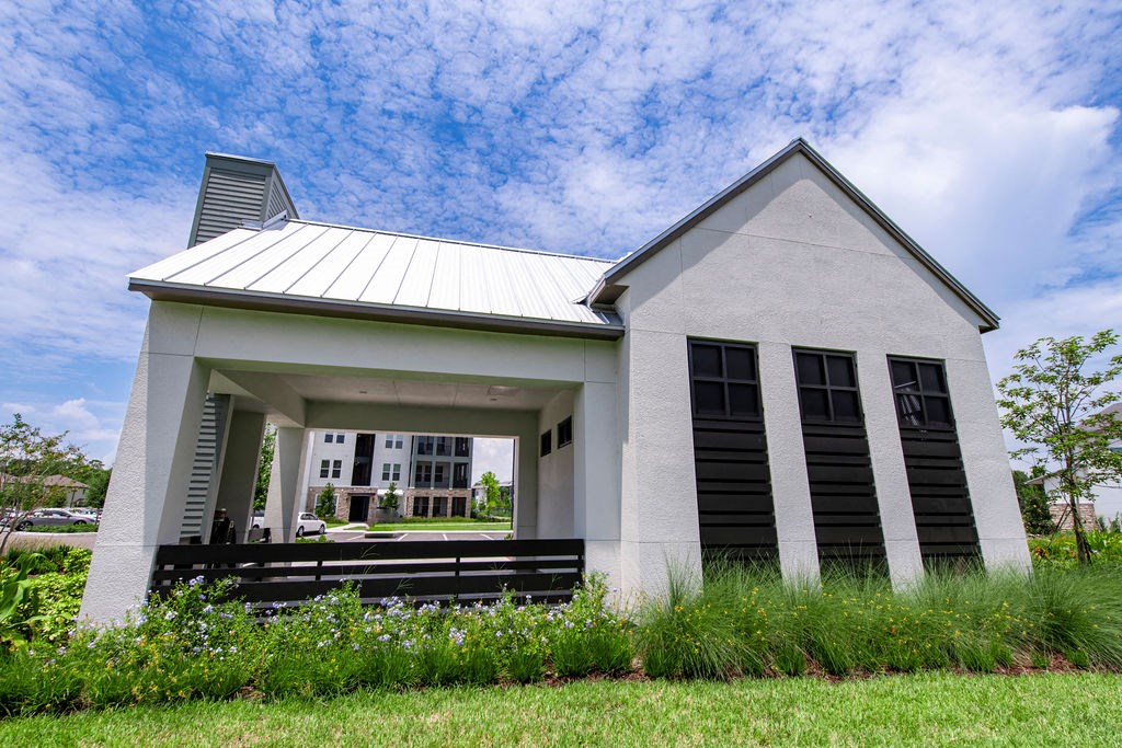 Urbon Nona Apartment Homes  Car Wash