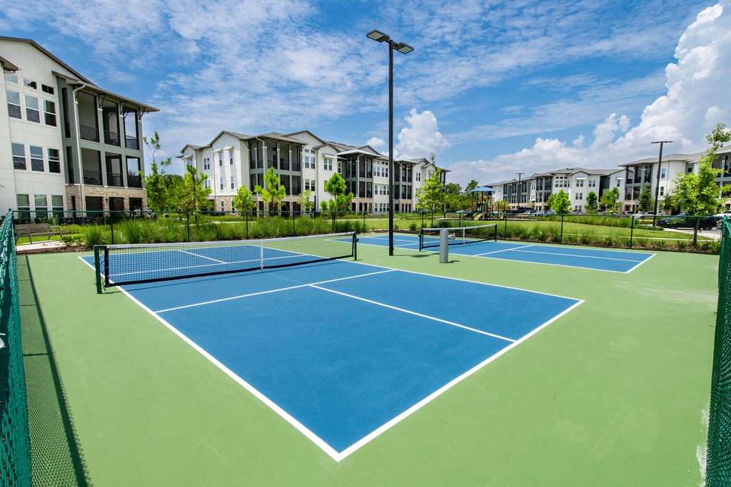 Urbon Nona Apartment Homes Pickle ball Courts