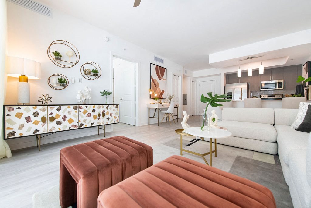 Platform 3750 Apartment Homes