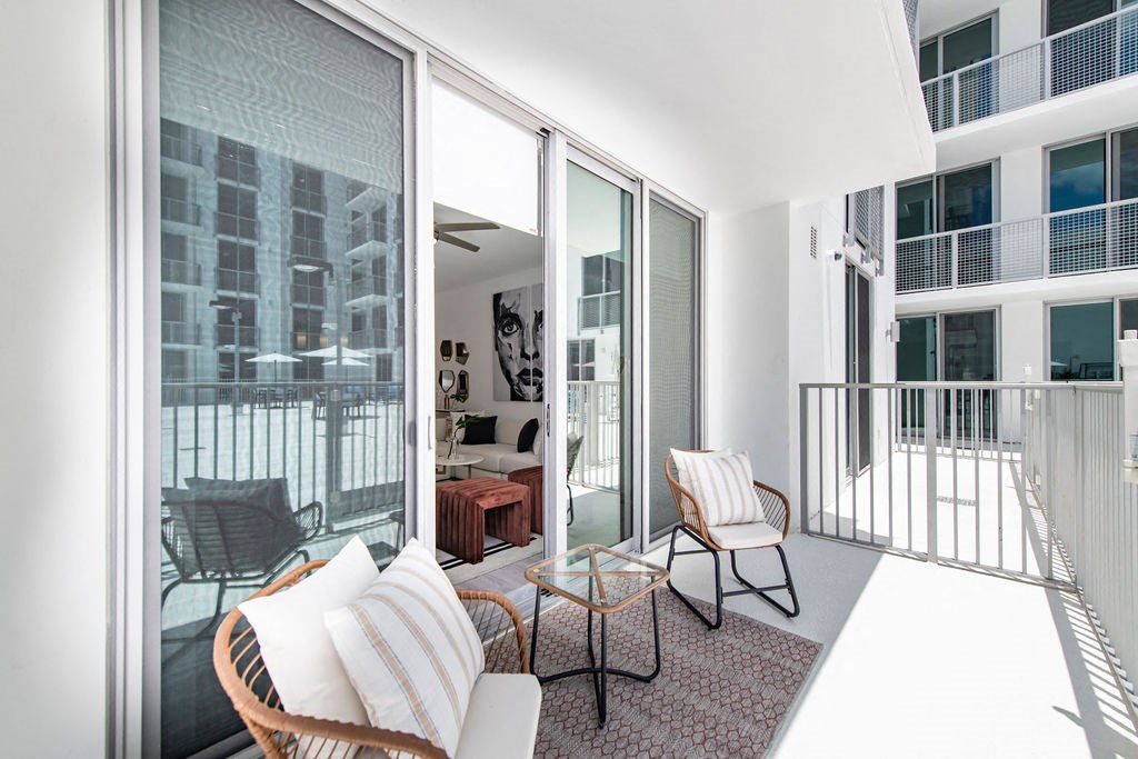 Platform 3750 Apartment Homes