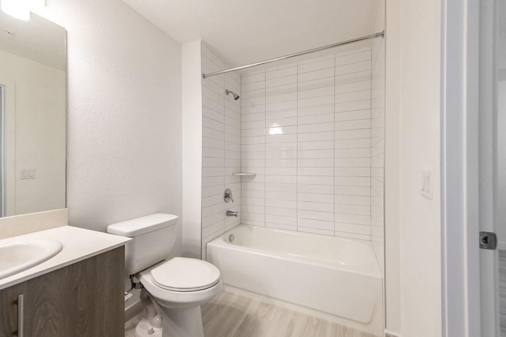Solaris Apartment Homes_Bathroom