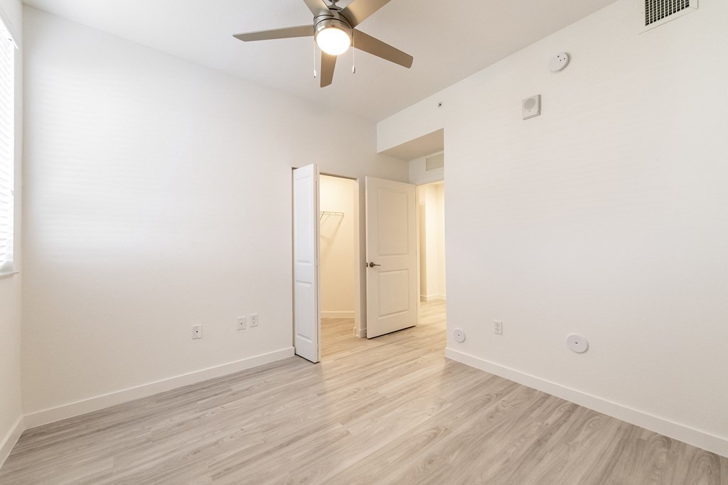 Solaris Apartment Homes_Bedroom