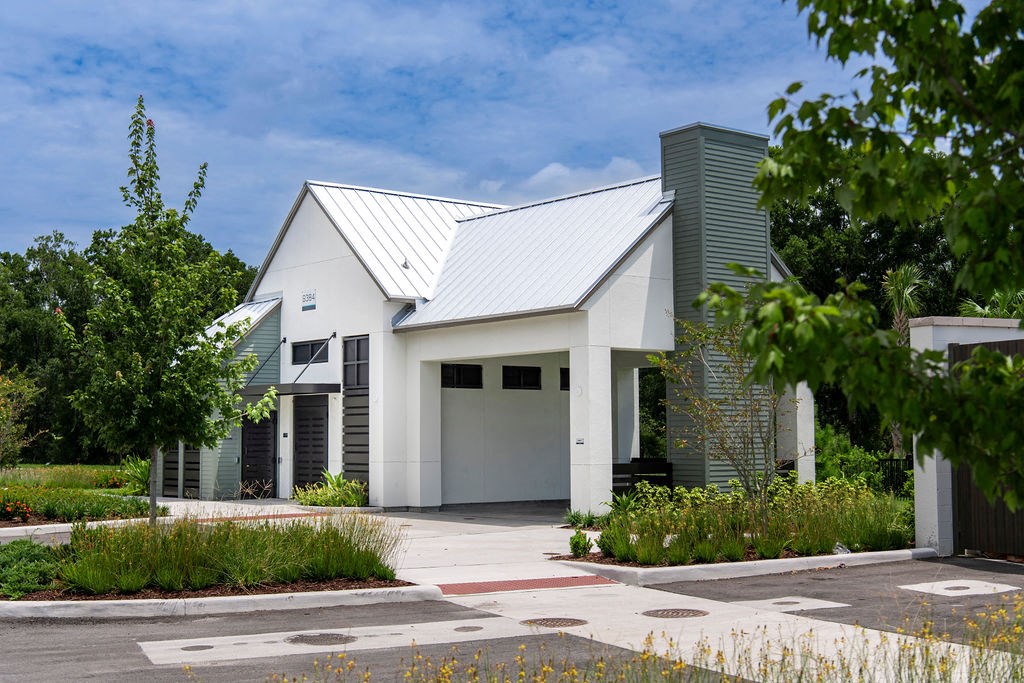 Urbon Nona Apartment Homes Car Wash